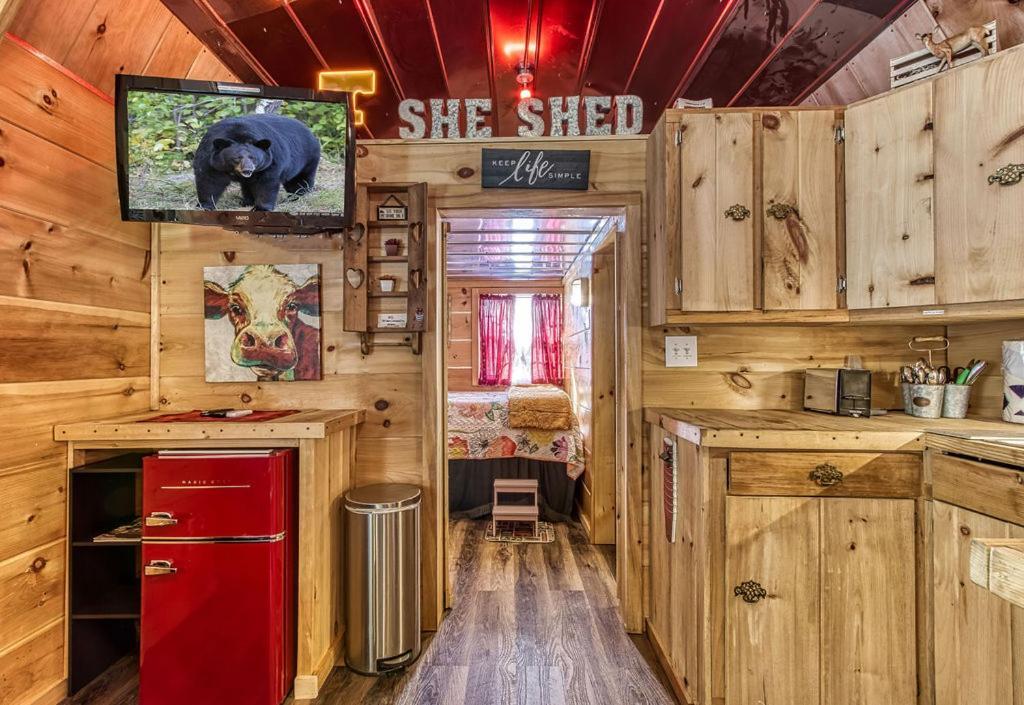 The Tiny Barn, 1089 Free Tickets Each Paid Day, Dollywood And More Sevierville Εξωτερικό φωτογραφία